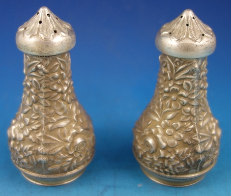 Salt and Pepper Shakers #59A  3.6oz  3 1/8 x 1 1/2